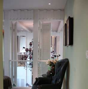 白色61-90平米二居室简约风格公寓卧室效果图
