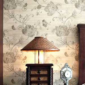 可爱温馨的卧室花色墙面壁纸装扮效果图