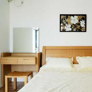 北京家庭卧室装修简单图